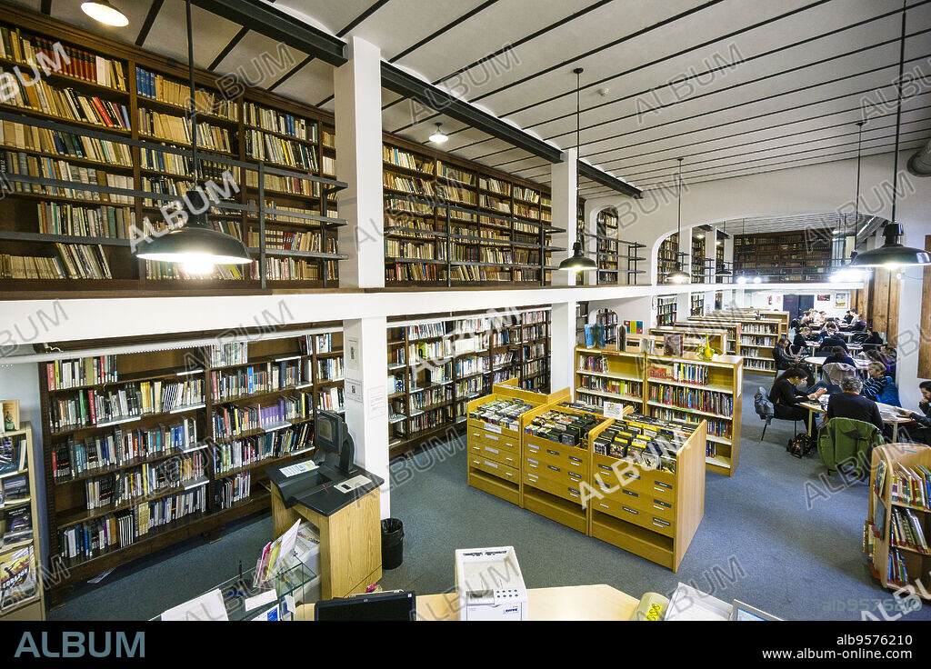 Biblioteca de Cultura Artesana,Centre Cultural la Misericòrdia ,Palma de Mallorca , Mallorca, Balearic islands, spain.