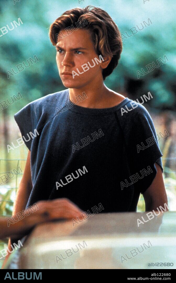 RIVER PHOENIX in RUNNING ON EMPTY, 1988, directed by SIDNEY LUMET. Copyright WARNER BROTHERS. Jan 15, 1988; Los Angeles, CA, USA; The drama 'Running On Empty' direted by Sidney Lumet and starring RIVER PHOENIX as Danny Pope.