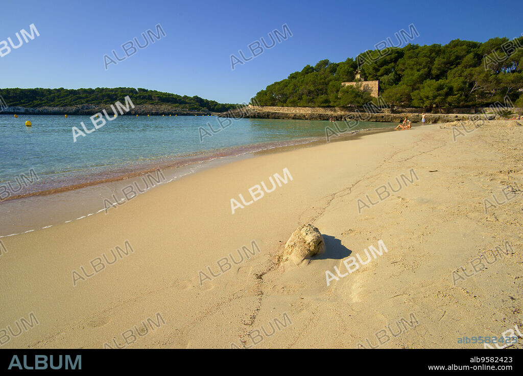 Playa de ses Fonts de N'Alis. (Cala Mondrago).Parque natural de Mondragó. Santanyi. Migjorn.Mallorca.Illes Balears.España.