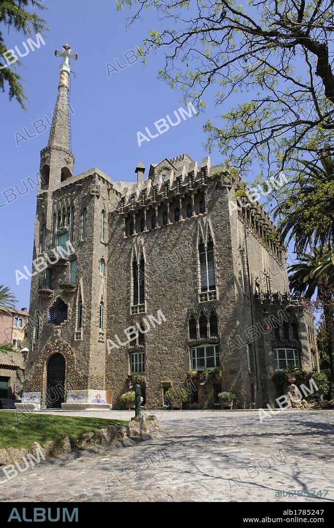 Torre de Bellesguard (1900-1903), arquitecte Antoni Gaudí, c/ de Bellesguard 16, Barcelona, Catalunya, España.