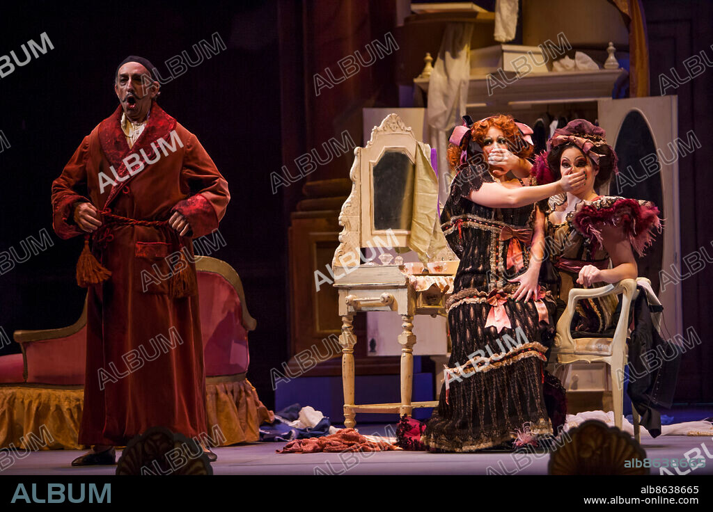 Carlos Chausson as Don Magnifico in act 1 of 'La Cenerentola' by Gioachino Rossini at the Maestranza Theater, Seville, Spain, 11 February 2014. Main rehearsal. Music Director: Giacomo Sagripanti; Scene Director: Paul Curram; Scenography: Pasquale Grossi and costume: Zaira de Vincentis. Production of Teatro San Carlo di Napoli.