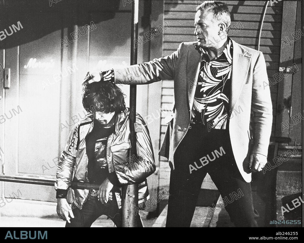 GEORGE C. SCOTT y SEASON HUBLEY en HARDCORE, UN MUNDO OCULTO, 1979 (HARDCORE), dirigida por PAUL SCHRADER. Copyright COLUMBIA PICTURES.