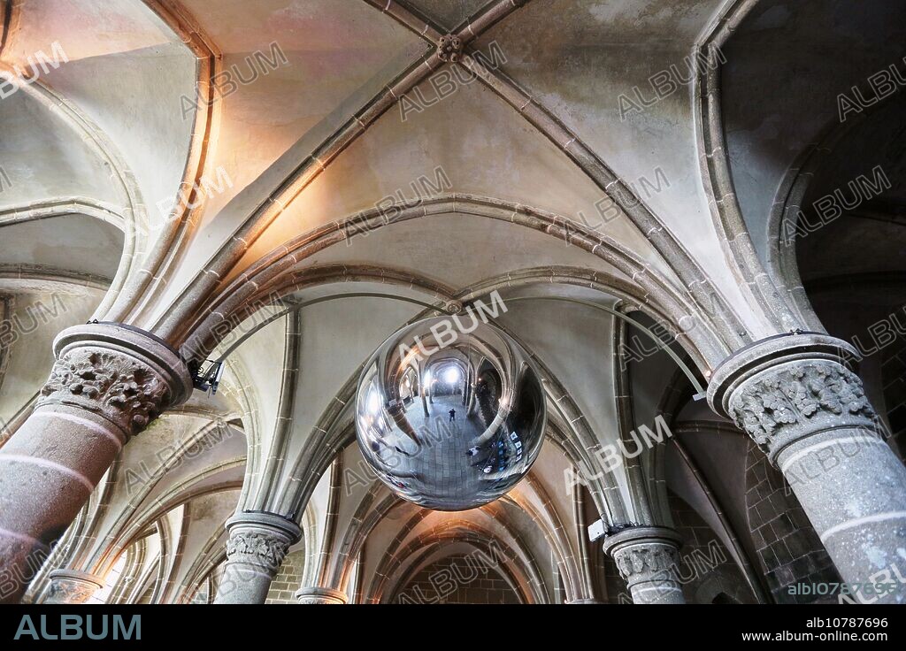 Mont Saint Michel, St Michael's Mount, Manche Department, Basse-Normandie region, Normandy, France.