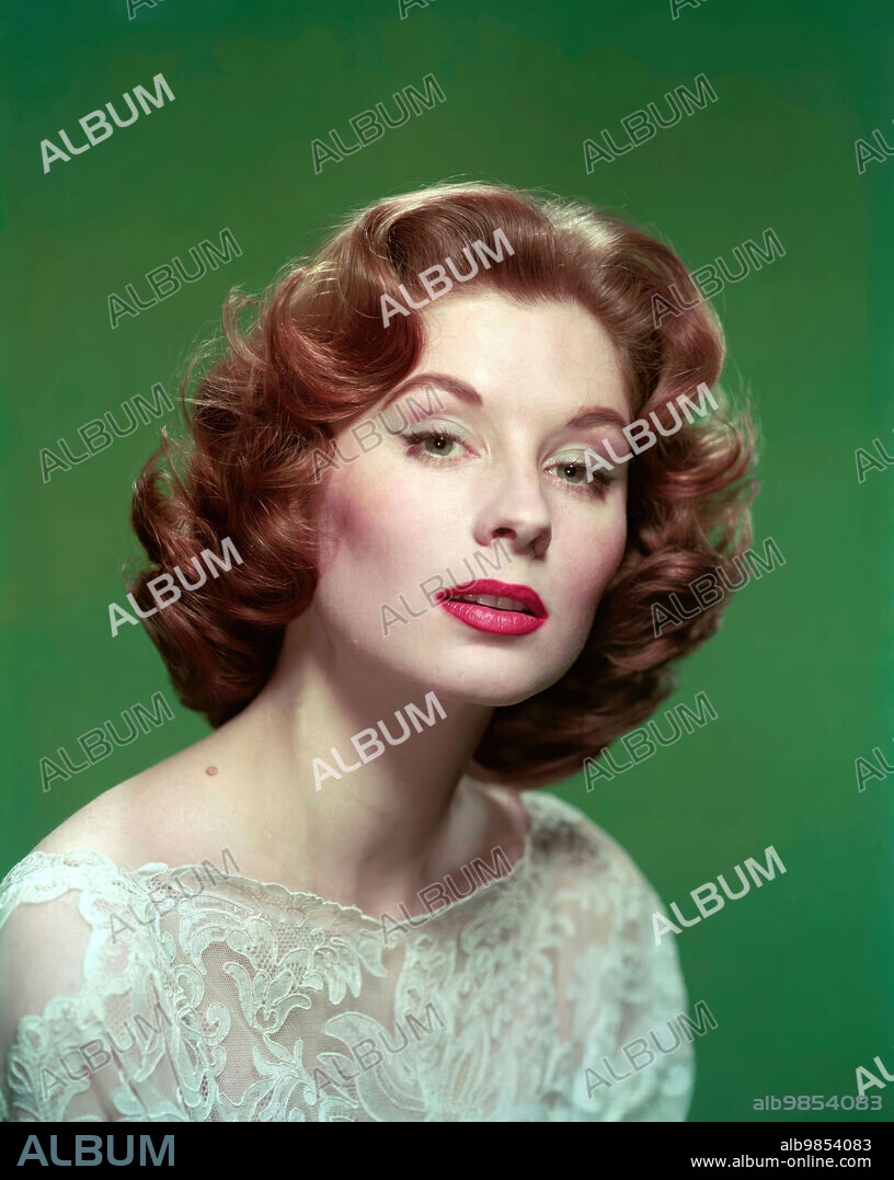 SUZY PARKER in TEN NORTH FREDERICK, 1958, directed by PHILIP DUNNE. Copyright 20TH CENTURY FOX.