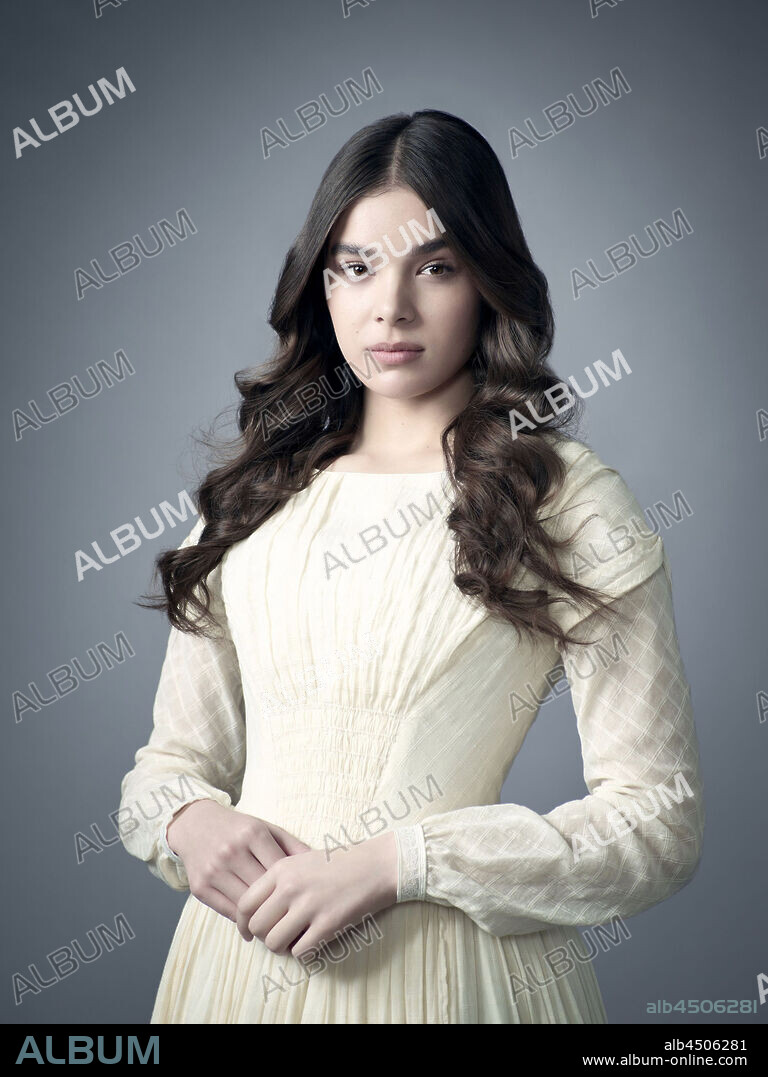 HAILEE STEINFELD in DICKINSON, 2019, directed by DAVID GORDON GREEN, LYNN SHELTON and PATRICK R. NORRIS. Copyright ANONYMOUS CONTENT.