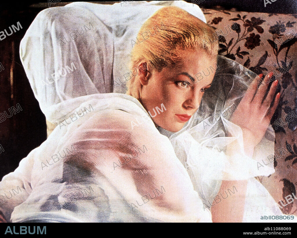 DIE HALBZARTE / AUT 1958 / Rolf Thiele Scene with ROMY SCHNEIDER as Nicole.