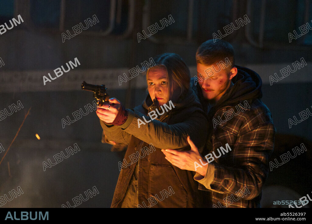 ALEXANDER LUDWIG y JULIA STILES en BLACKWAY, 2015 (GO WITH ME), dirigida por DANIEL ALFREDSON. Copyright ENDERBY ENTERTAINMENT.
