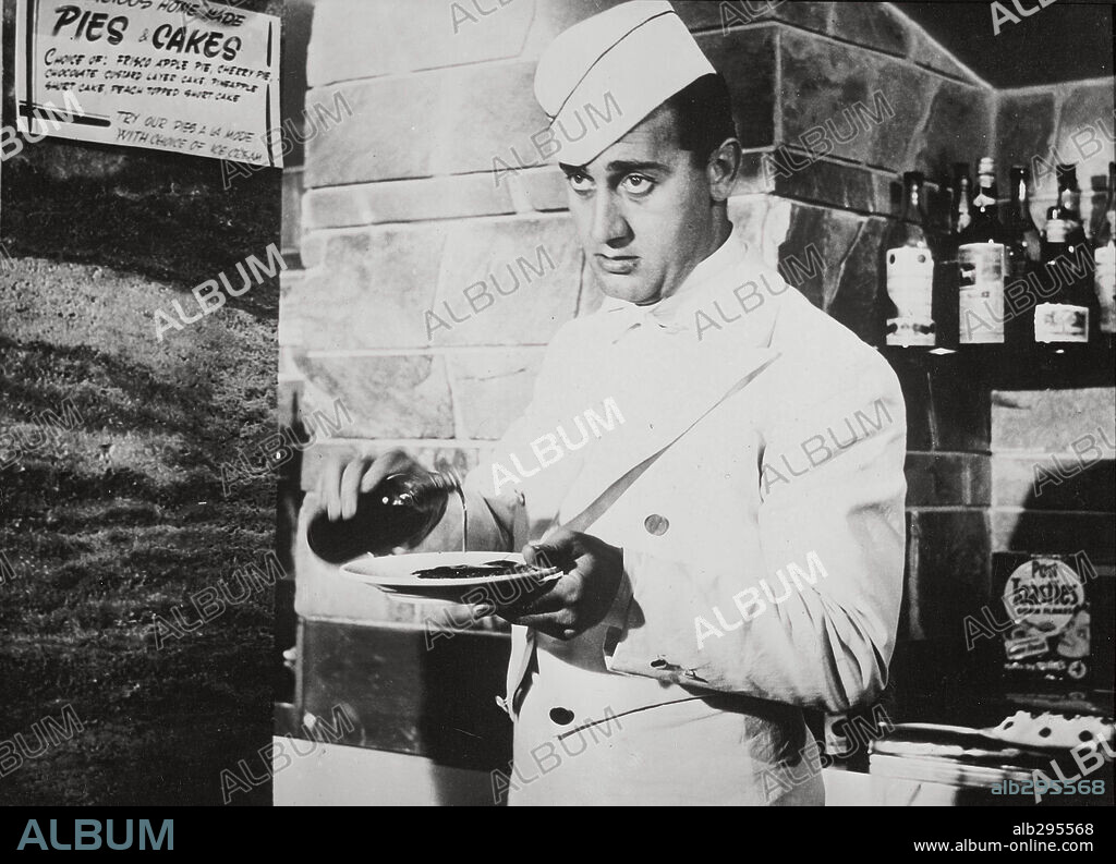 ALBERTO SORDI in UN AMERICANO A ROMA, 1954. Copyright EXCELSA FILM.