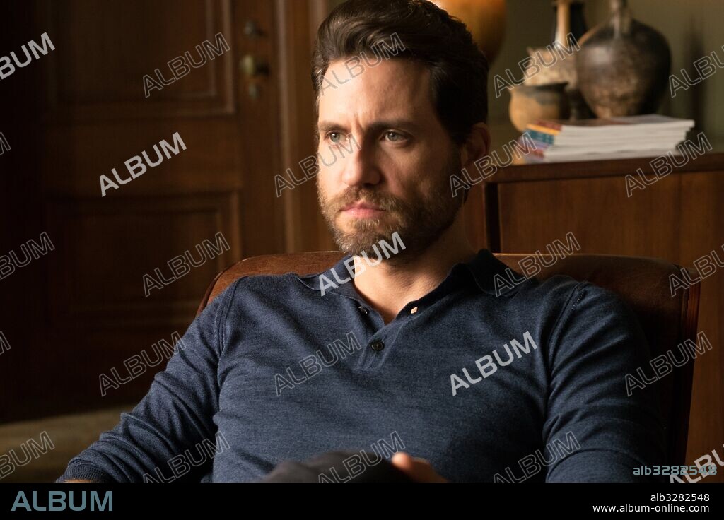 EDGAR RAMIREZ en LA CHICA DEL TREN, 2016 (THE GIRL ON THE TRAIN), dirigida por TATE TAYLOR. Copyright AMBLIN ENT/DREAMWORKS SKG/MARC PLATT PROD/REALICE ENT.