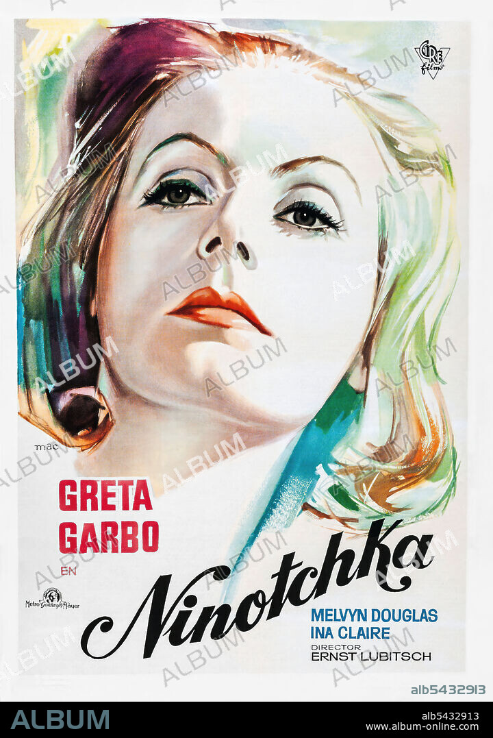 GRETA GARBO en NINOTCHKA, 1939, dirigida por ERNST LUBITSCH. Copyright M.G.M.
