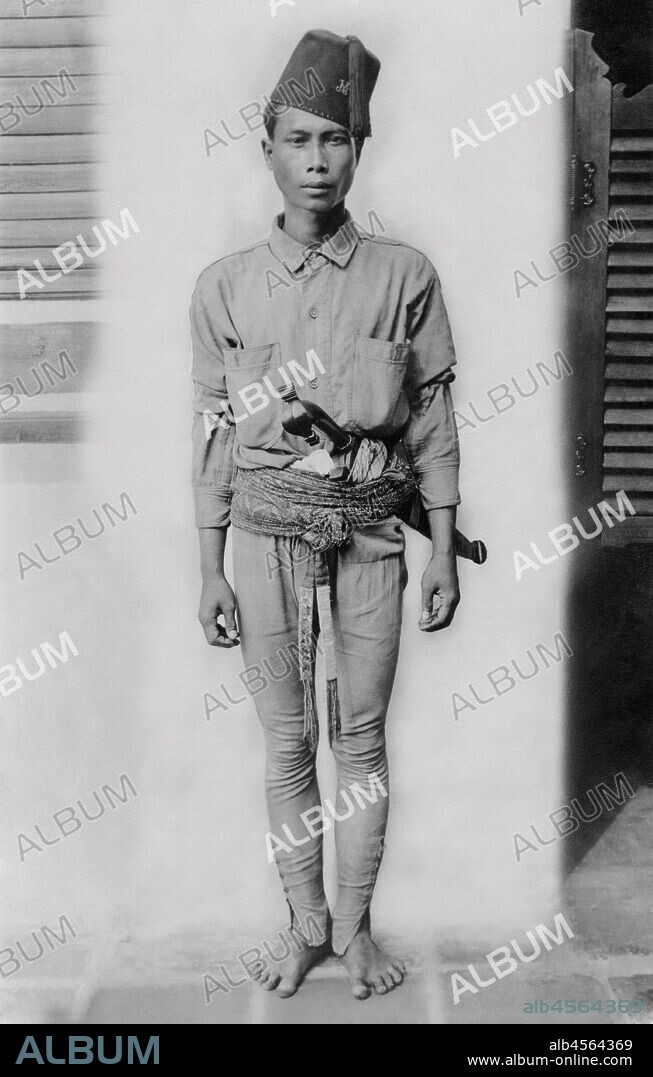 Asia, philippines, police officer portrait, 1920-30.