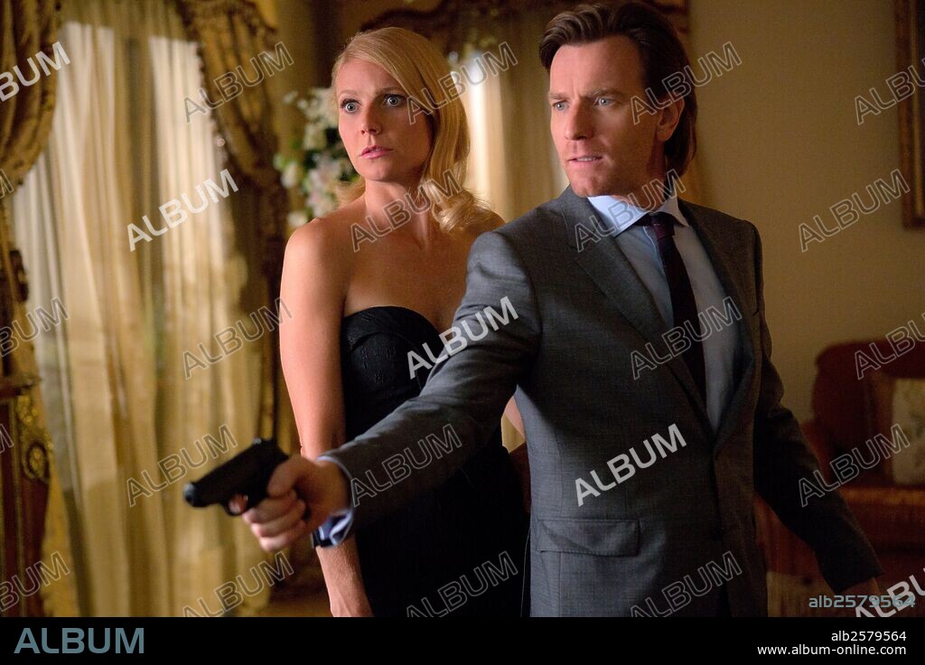 EWAN McGREGOR y GWYNETH PALTROW en MORTDECAI, 2015, dirigida por DAVID KOEPP. Copyright MAD CHANCE.