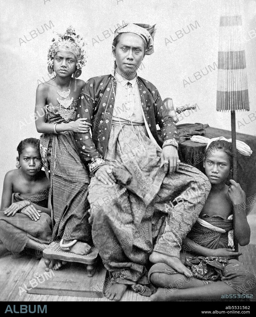 Buleleng was founded as a kingdom by Gusti Panji Sakti, who ruled c. 1660-c. 1700. He is commemorated as a heroic ancestor-figure who expanded the power of Buleleng to Blambangan on East Java. The kingdom was weakened during his successors, and fell under the suzerainty of the neighbouring Karangasem kingdom in the second half of the 18th century. It was headed by an autonomous branch of the Karangasem Dynasty in 1806-1849. The Dutch colonial power attacked Buleleng in 1846, 1848 and 1849, and defeated it on the last occasion. Buleleng was incorporated in the Dutch colonial system and lost its autonomy in 1882.  In 1929 a descendant of Gusti Panji Sakti, the renowned scholar Gusti Putu Jelantik, was appointed regent by the Dutch. He died in 1944, during the Japanese occupation of Indonesia. His son, a well-known novelist, Anak Agung Nyoman Panji Tisna. In 1947, Anak Agung Pandji Tisna surrendered the throne to his younger brother, Anak Agung Ngurah Ketut Djelantik, known as Meester Djelantik, until 1950.  In 1949-50 Buleleng, like the rest of Bali, was incorporated in the unitary republic of Indonesia.