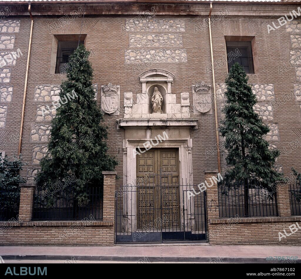 FACHADA PRINCIPAL DEL CONVENTO FUNDADO POR EL DUQUE DE LERMA EN 1616.