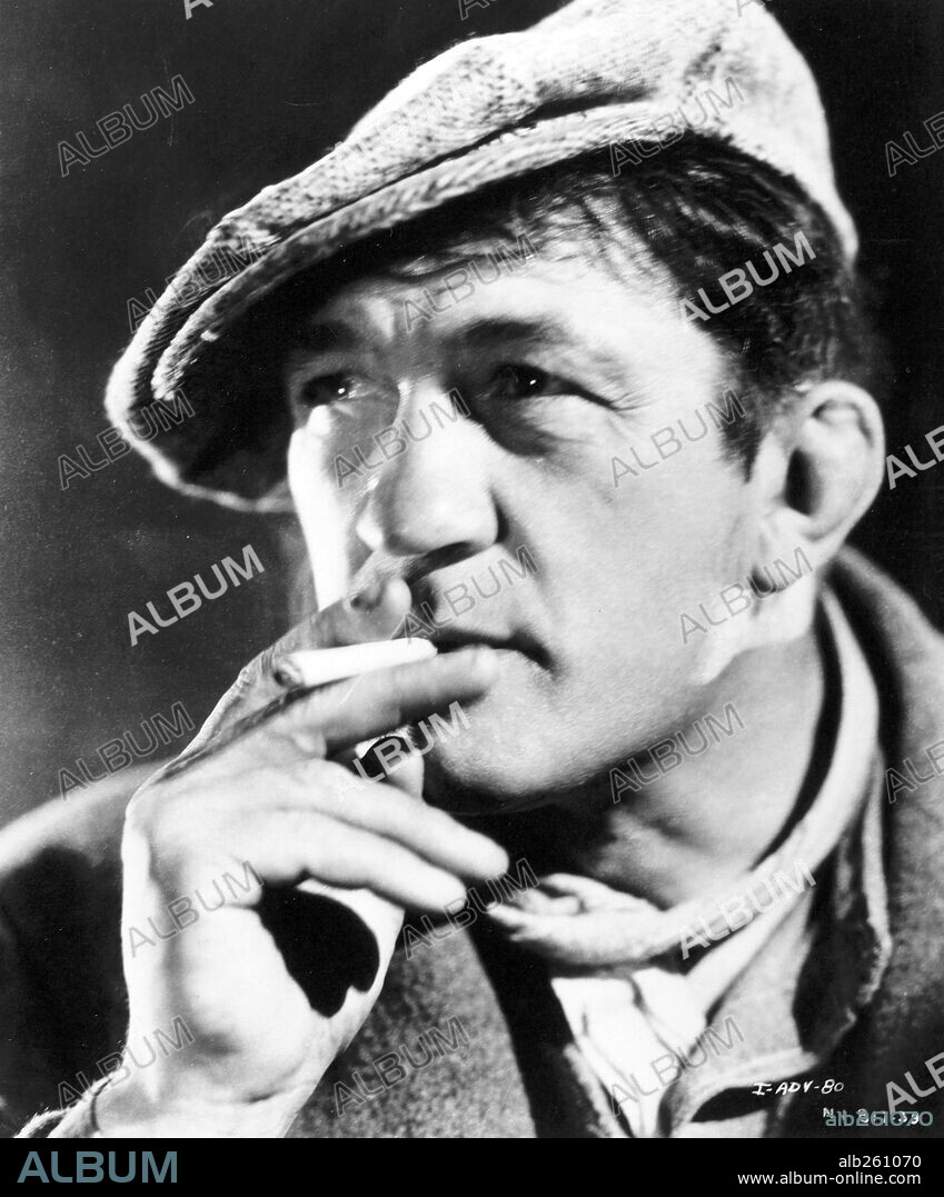 VICTOR McLAGLEN en EL DELATOR, 1935 (THE INFORMER), dirigida por JOHN FORD. Copyright RKO.