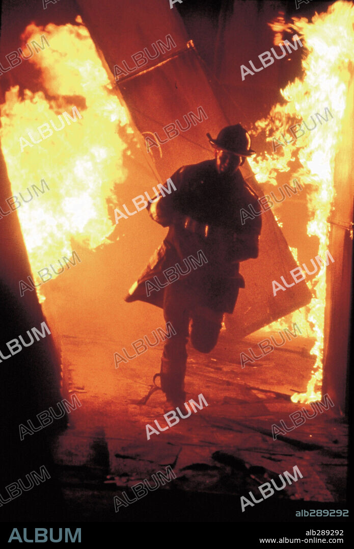 BACKDRAFT - MÄNNER, DIE DURCHS FEUER GEHEN, 1991 (BACKDRAFT), unter der Regie von RON HOWARD. Copyright UNIVERSAL PICTURES.