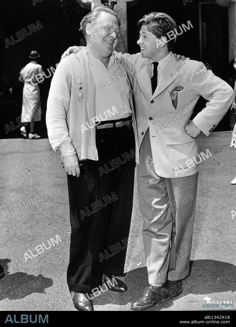 MICKEY ROONEY. El actor junto a su padre Joe Yule.