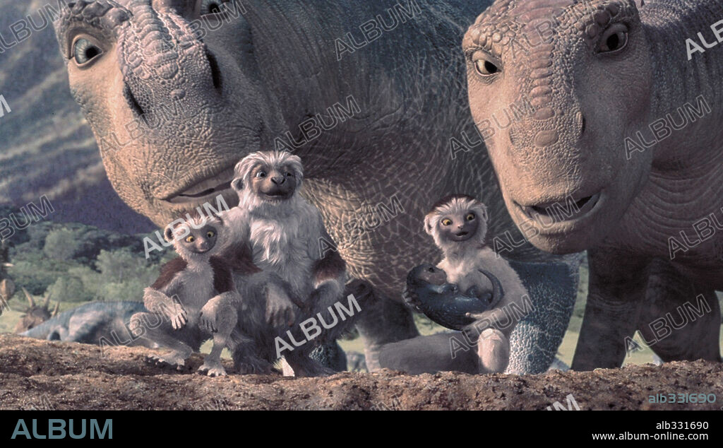 DINOSAUR, 2000, directed by ERIC LEIGHTON and RALPH ZONDAG. Copyright WALT DISNEY PICTURES.