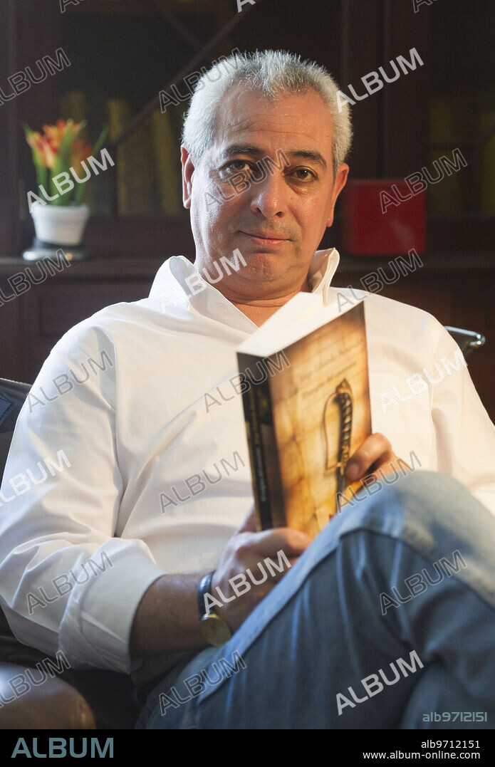 Madrid, 29/07/2014. Entrevista al escritor peruano Jorge Eduardo Benavides. Foto: De San Bernardo ARCHDC.