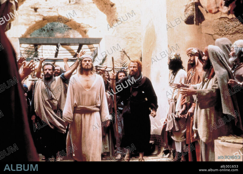 WILLEM DAFOE in THE LAST TEMPTATION OF CHRIST, 1988, directed by MARTIN SCORSESE. Copyright UNIVERSAL PICTURES.