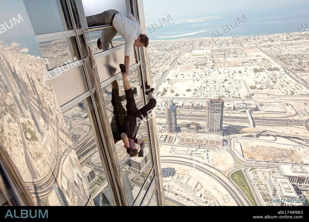 JEREMY RENNER und TOM CRUISE in MISSION: IMPOSSIBLE - PHANTOM PROTOKOLL, 2011 (MISSION: IMPOSSIBLE-GHOST PROTOCOL), unter der Regie von BRAD BIRD. Copyright PARAMOUNT PICTURES.
