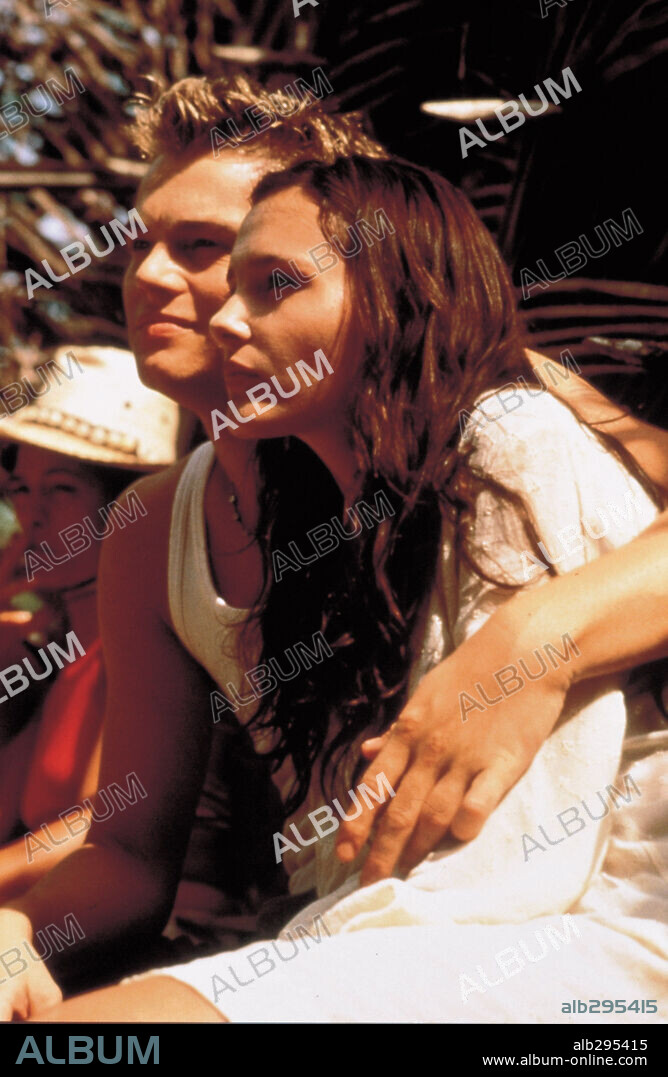 Leonardo DiCaprio y VIRGINIE LEDOYEN en LA PLAYA, 2000 (THE BEACH), dirigida por DANNY BOYLE. Copyright 20TH CENTURY FOX.