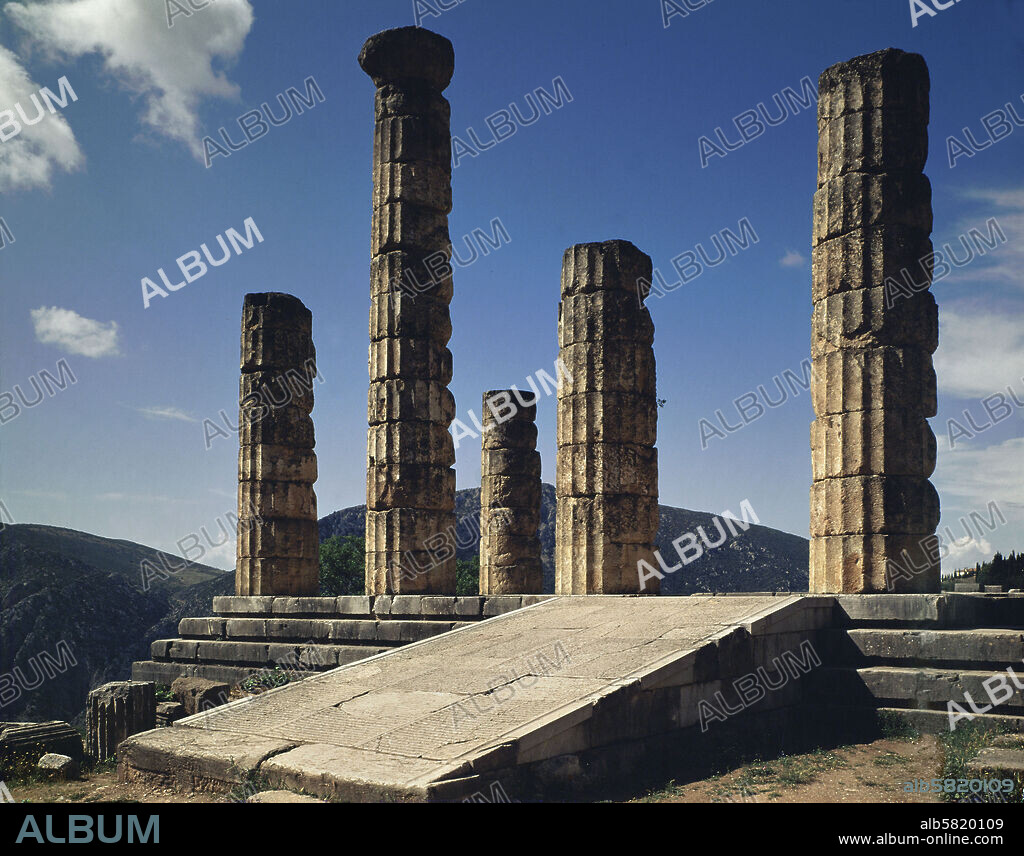 Temple of Apollo, Delphi, erected on the site of older sanctuaries, of which the last, from the 6th BCE, was destroyed by an earthquake in 373 BCE. The present building dates from 369-329 BCE. The Pythia prophesied here. 24.6 x 60 m.