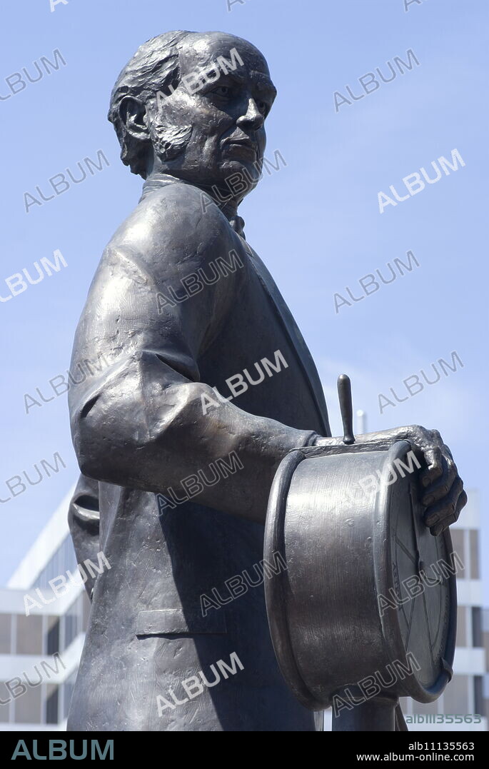 Statue of Samuel Cunard, native of Halifax, Harbour Walk, Halifax, Nova Scotia, Canada, North America.
