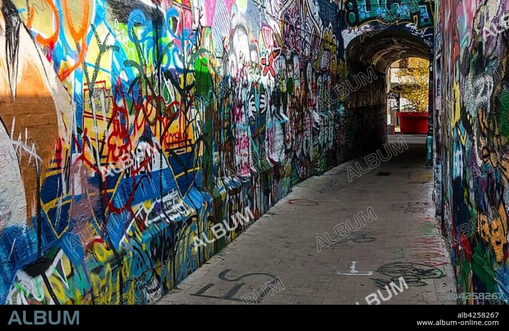 Graffiti Street, Streetart, Werregarenstraat, Ghent, Belgium, Europe.