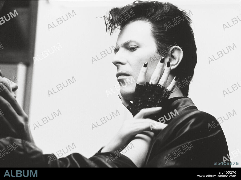 DAVID BOWIE en EL ANSIA, 1983 (THE HUNGER), dirigida por TONY SCOTT. Copyright Metro-Goldwyn-Mayer (MGM).