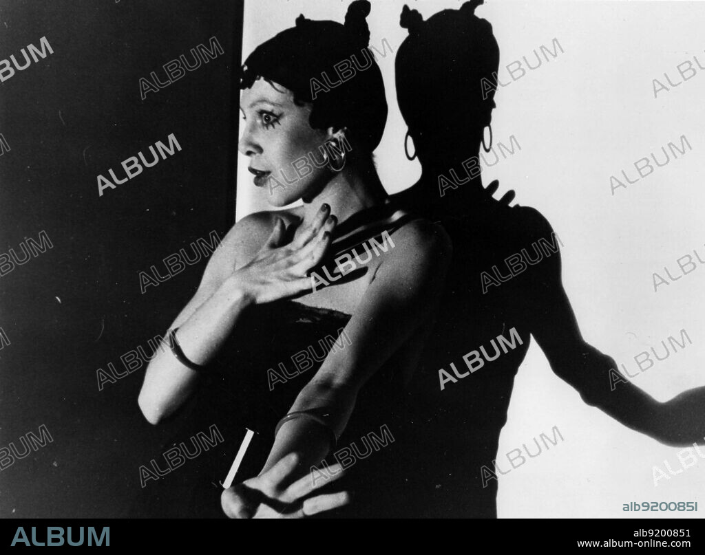 CECILIA ROTH en ARREBATO, 1980, dirigida por IVAN ZULUETA. Copyright NICOLAS ASTIARRAGA P.C.