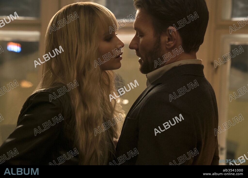 JENNIFER LAWRENCE y JOEL EDGERTON en GORRION ROJO, 2018 (RED SPARROW), dirigida por FRANCIS LAWRENCE. Copyright CHERNIN ENTERTAINMENT.