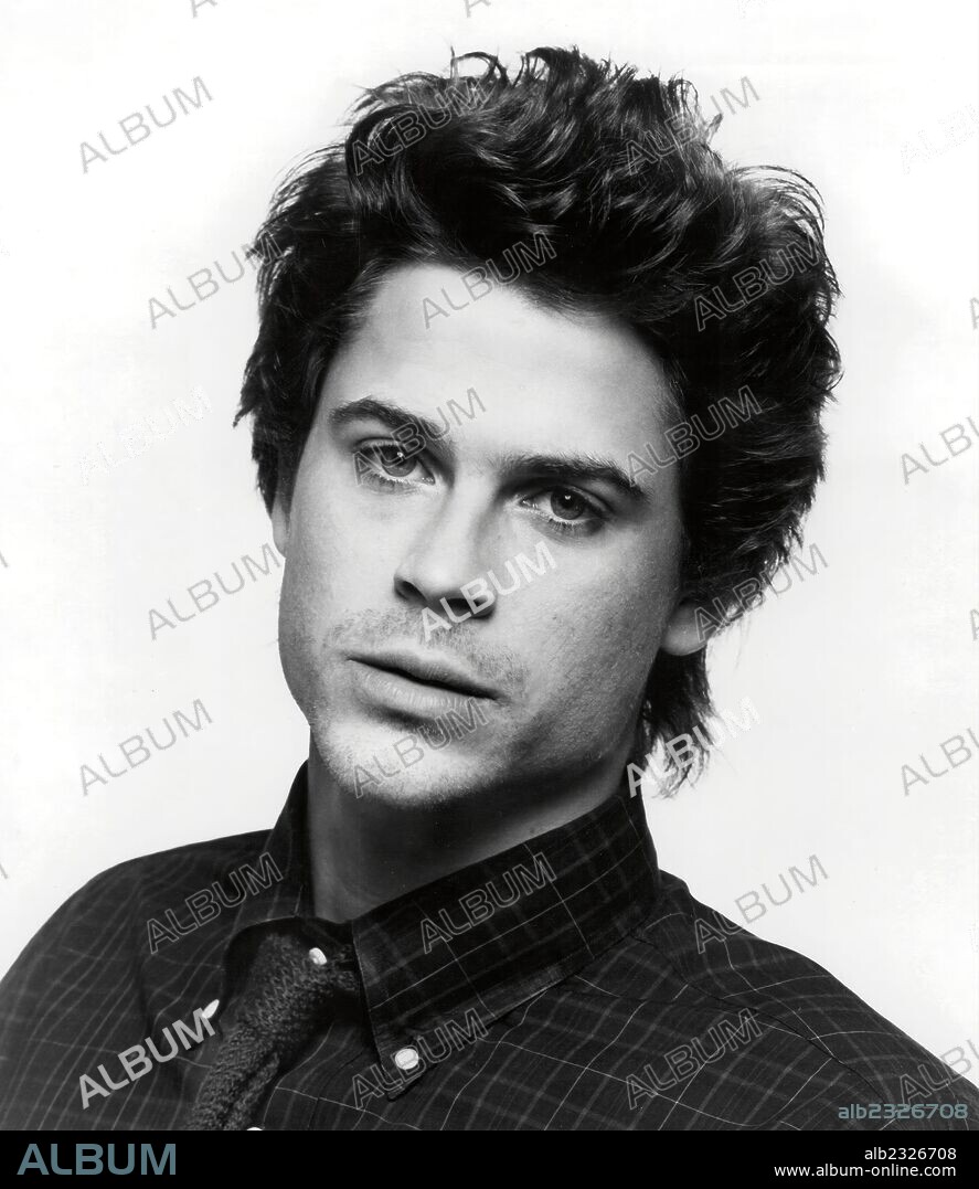 ROB LOWE en QUE PASO ANOCHE?, 1986 (ABOUT LAST NIGHT.. .), dirigida por EDWARD ZWICK. Copyright TRISTAR PICTURES.