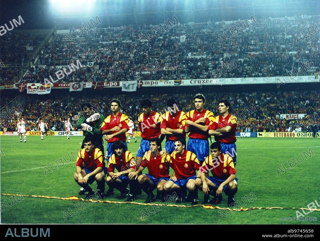 16 noviembre 1993. España, al mundial tras derrotar 1-0 a Dinamarca en el estadio Sánchez Pizjuan de Sevilla.
