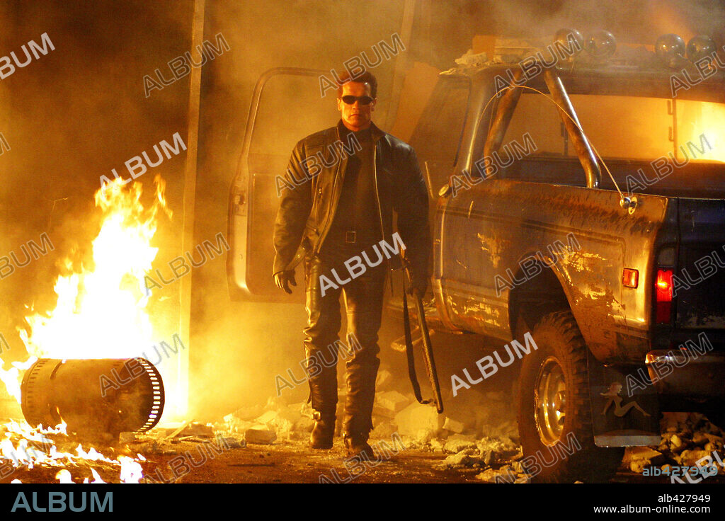 ARNOLD SCHWARZENEGGER dans TERMINATOR 3: RISE OF THE MACHINES, 2003, réalisé par JONATHAN MOSTOW. Copyright IMF 3 / ZUCKERMAN, ROBERT.