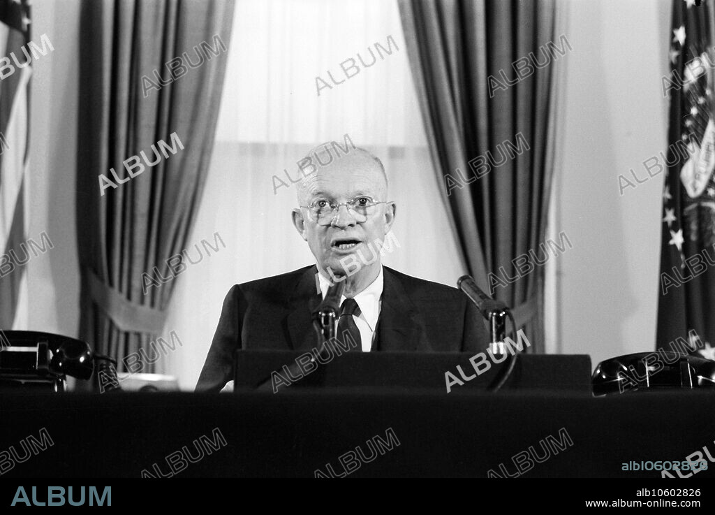 U.S. President Dwight D. Eisenhower delivering speech about US military intervention in Lebanon, White House, Washington, D.C., USA, Marion S. Trikosko, U.S. News & World Report Magazine Photograph Collection, July 4, 1958.