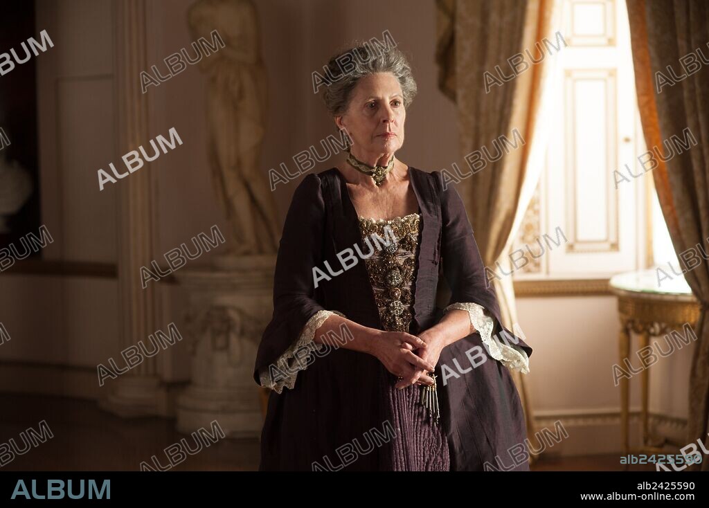 PENELOPE WILTON en BELLE, 2013, dirigida por AMMA ASANTE. Copyright ISLE OF MAN FILM.