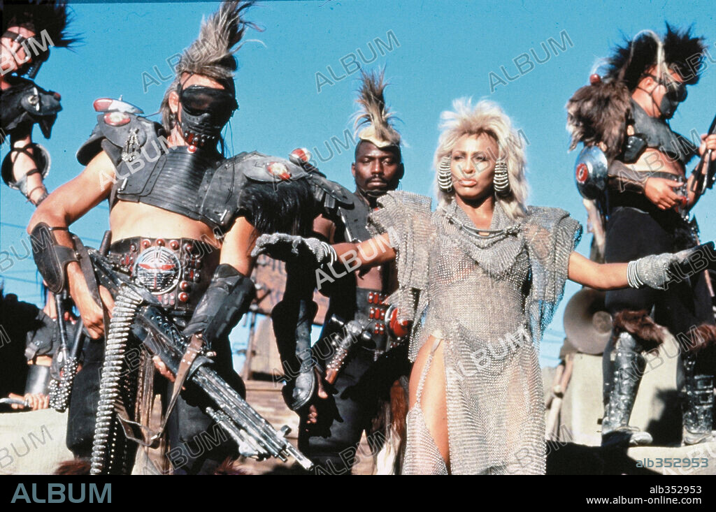 TINA TURNER in MAD MAX III: BEYOND THUNDERDOME, 1985, directed by GEORGE MILLER. Copyright WARNER BROTHERS.