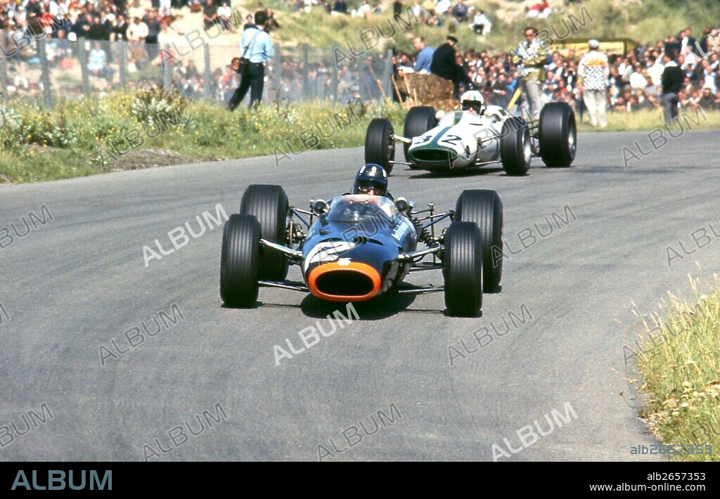 Graham Hill in his BRM P2616 and Mike Spence in a Lotus-BRM 33 in the Dutch GP, Zandvoort, Netherlands 1966.