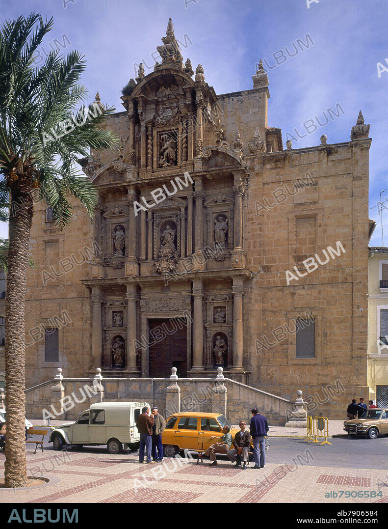 FACHADA DE LA IGLESIA DE NUESTRA SEÑORA DE LA ASUNCION - SIGLO XVII - BARROCO ESPAÑOL -.