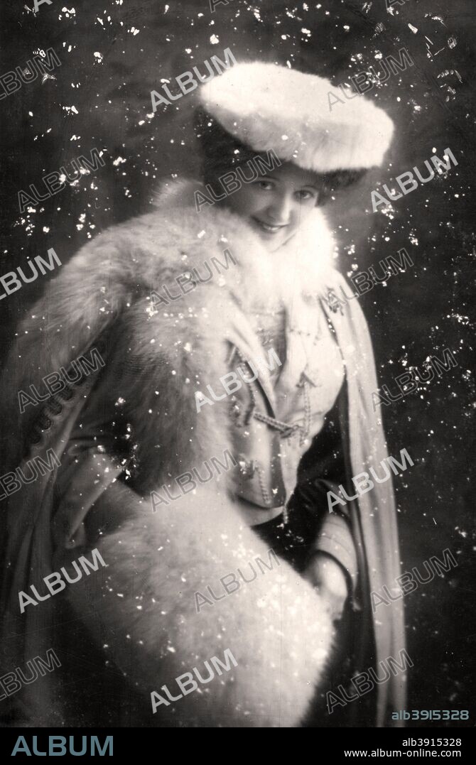 Denise Orme (1885-1960), music hall singer, early 20th century.