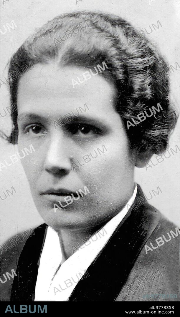 1931. Victoria Kent.