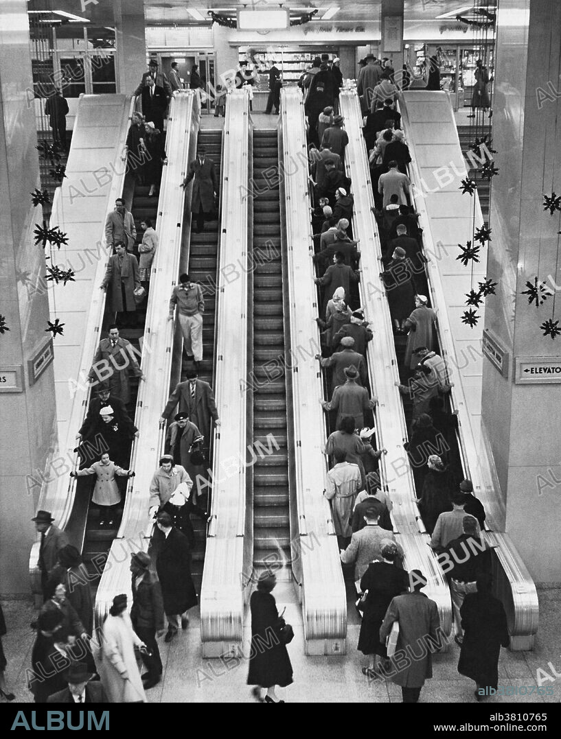 Holiday foot traffic at New York Bus Terminal (now Port Authority), circa 1953.
