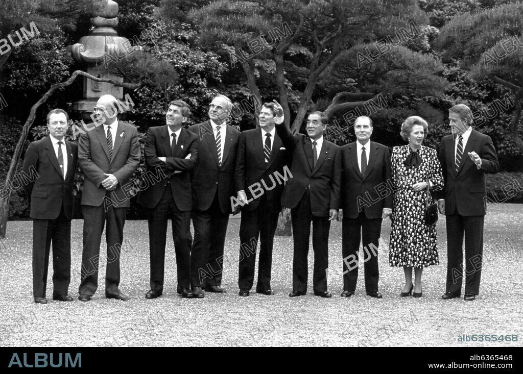 CUMBRE ECONOMICA MUNDIAL EN EL PALACIO AKASAKA EN TOKIO EL 5 DE MAYO DE 1986.