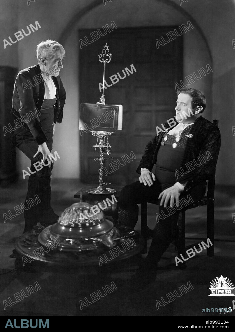 EL CURA DE ALDEA, 1936, dirigida por FRANCISCO CAMACHO. Copyright CIFESA.