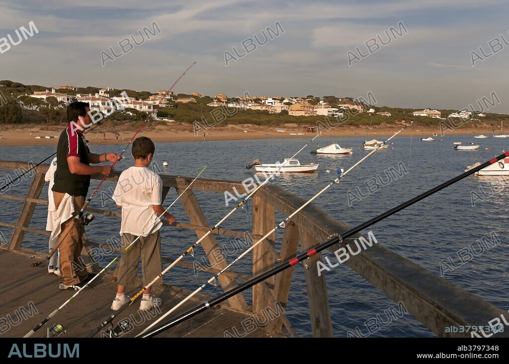 Puente del Vigia beach - fishermen, Palos de la Frontera, Huelva province, Region of Andalusia, Spain, Europe.