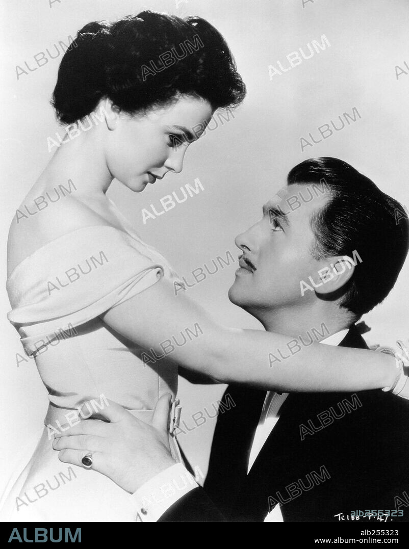 JEAN SIMMONS y STEWART GRANGER en ADÁN Y ELLA, 1949 (ADAM AND EVELYNE). Copyright ARTHUR BANCK.