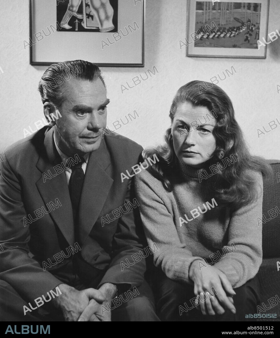 1956-09.. Orig. bildtext... FÖRFATTARINNAN MARIA WINE OCH FÖRFATTAREN ARTHUR LUNDKVIST Anm. A. Lundkvist, 1906-1991, författare och litteraturkritiker, medlem av Svenska Akademien från 1968 M. Wine, eg. Karla Lundkvist, f. Petersen, 1912-2003, författare, professors namn 2002 Publ. i RIR 4/57 persons: MARIA WINE;ARTUR LUNDKVIST sites: SVERIGE.