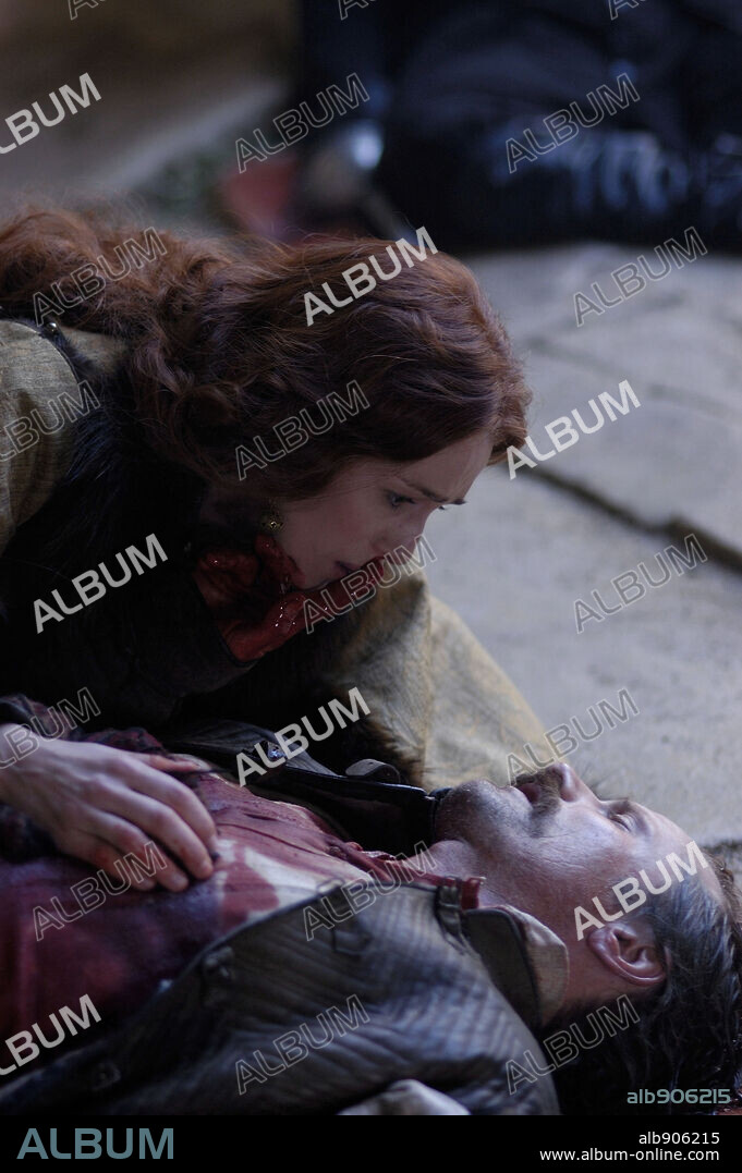 ARIADNA GIL und VIGGO MORTENSEN in ALATRISTE, 2006, unter der Regie von AGUSTIN DIAZ YANES. Copyright ESTUDIOS PICCASO.
