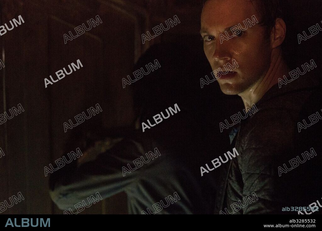 JAMES ALLEN MCCUNE in BLAIR WITCH, 2016, unter der Regie von ADAM WINGARD. Copyright LIONSGATE/ROOM 101/SNOOT ENT/VERTIGO ENT. / HELCERMANAS-BENGE, CHRIS.
